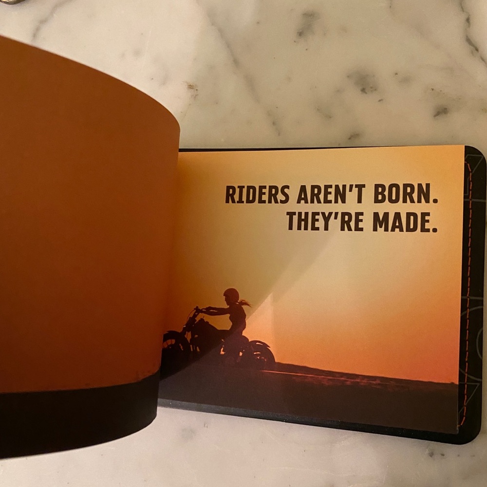 Harley-Davidson Informational Notebook - Picture 9 of 12